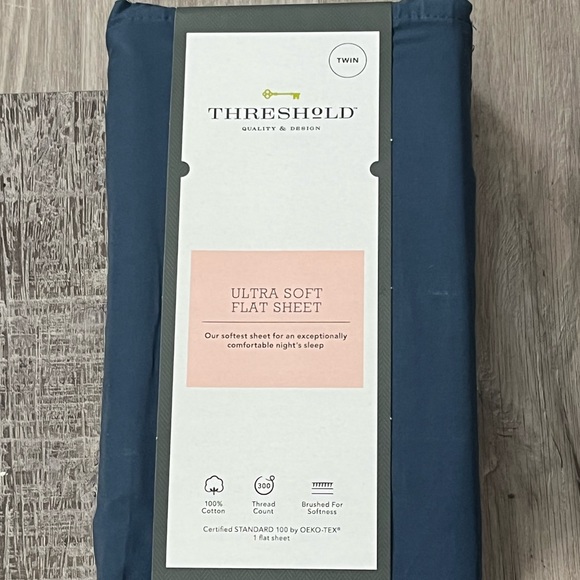 300 Thread Count Ultra Soft Flat Sheet - Threshold™
